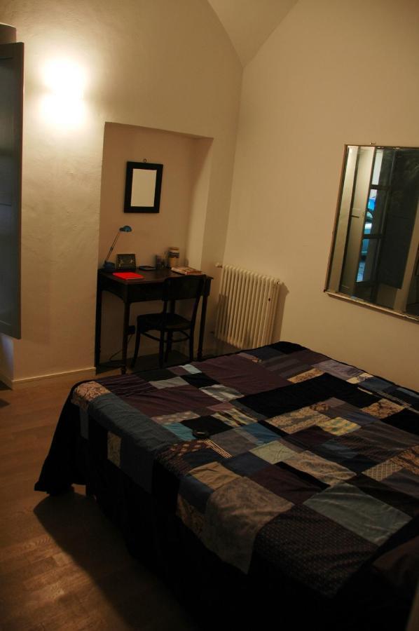 Accogliente Appartamento Tipo Loft トリノ エクステリア 写真